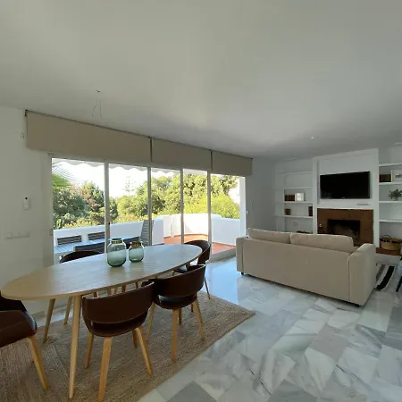 Luxury Apartm Brand Newswimming Poolgolf * Μαρμπέλλα