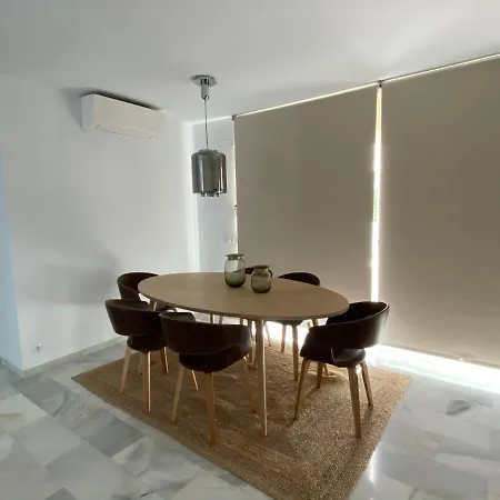 Luxury Apartm Brand Newswimming Poolgolf 公寓 马尔韦利亚