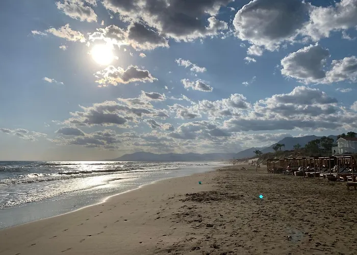 Luxury Apartm Brand Newswimming Poolgolf