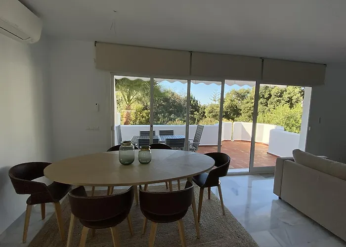 Luxury Apartm Brand Newswimming Poolgolf Apartament *