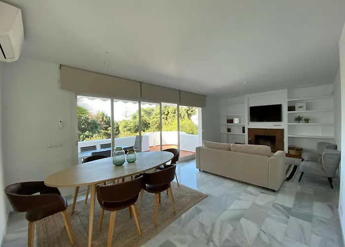 Luxury Apartm Brand Newswimming Poolgolf * Marbella