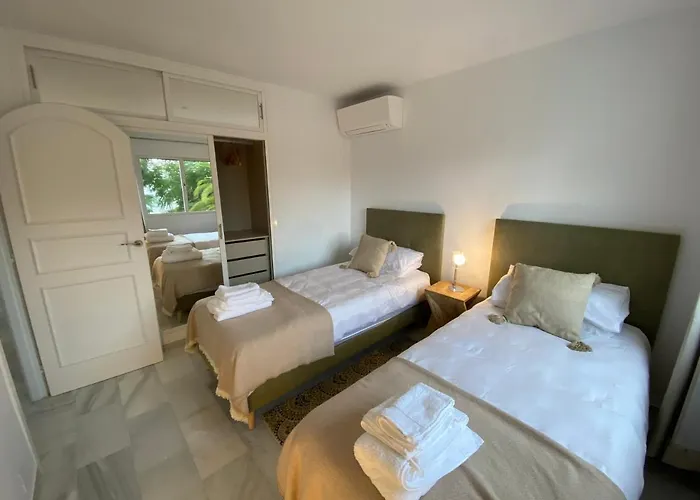 Luxury Apartm Brand Newswimming Poolgolf * Marbella