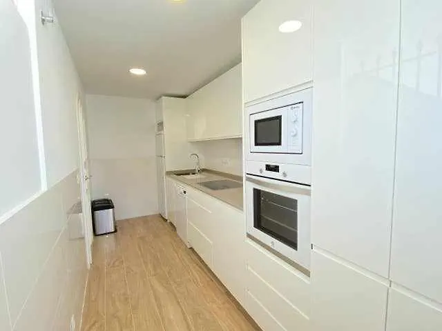Luxury Apartm Brand Newswimming Poolgolf Apartment