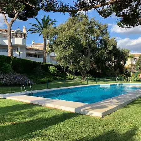 Luxury Apartm Brand Newswimming Poolgolf *